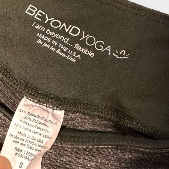Beyond Yoga Nylon Blend Cropped Leggings Athleisure Pants Stretch Gray S - Picture 5 of 5